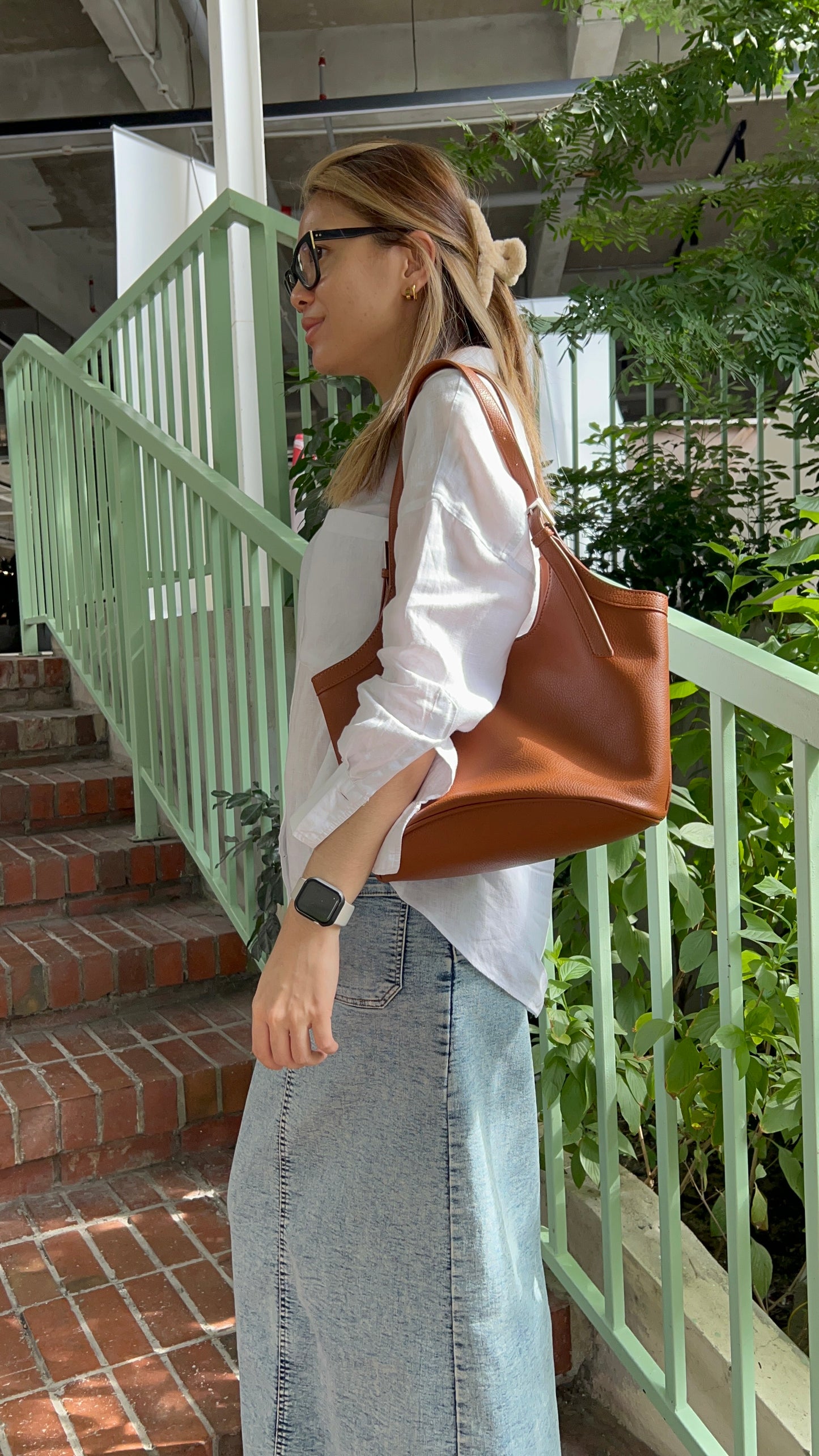 IVY - Brown